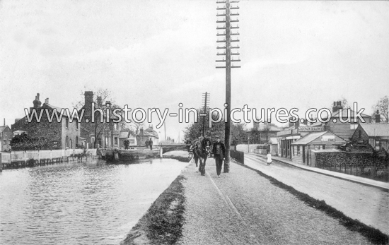 River Lea, Enfield Lock, Enfield, Middlesex. c.1905
